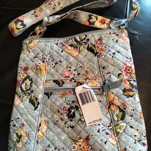 Vera Bradley Floating Garden  Zip Top Hipster